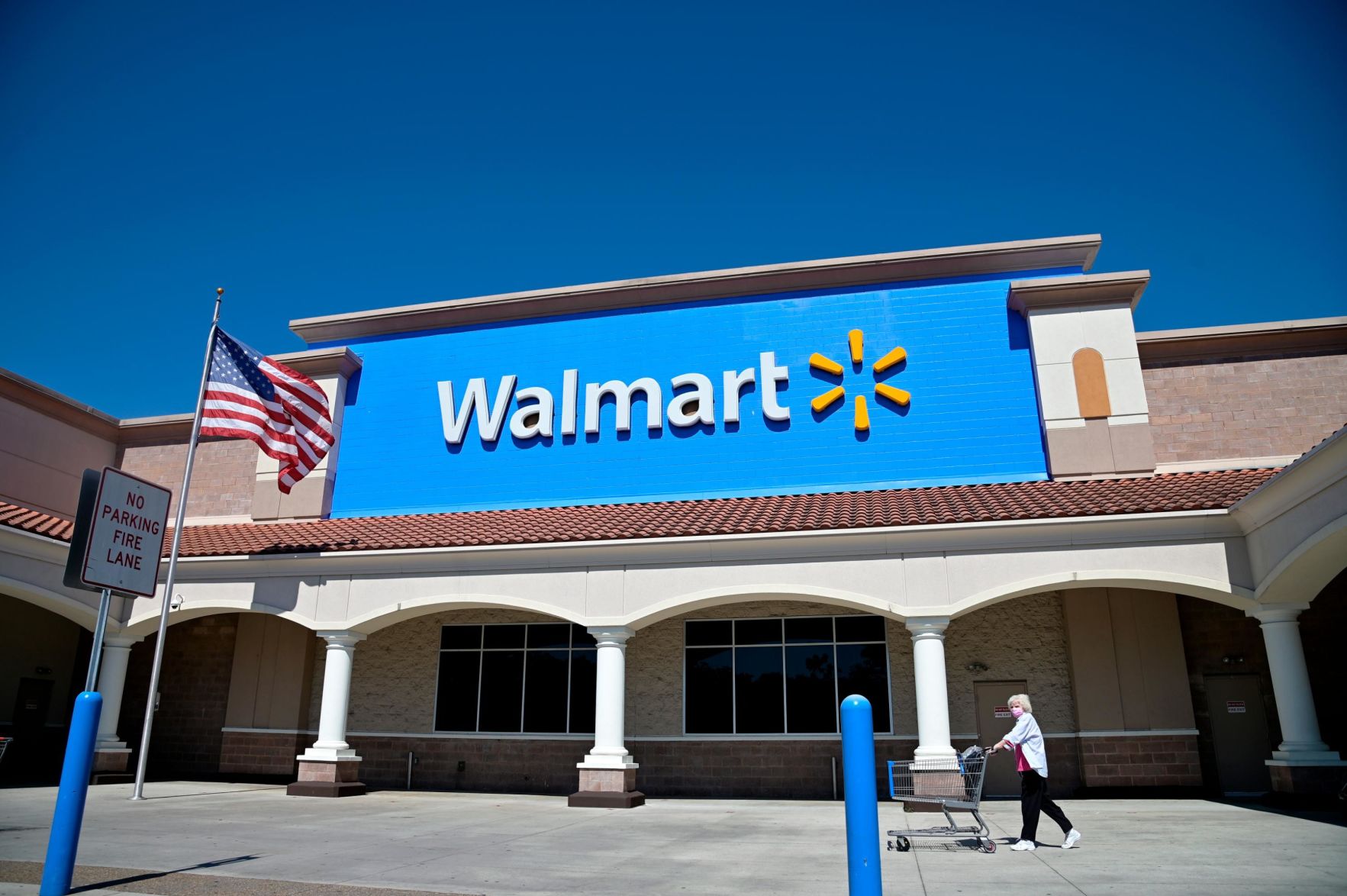 The Fed now owns Walmart's debt. Here's why it matters